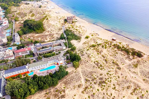 Zefir Beach